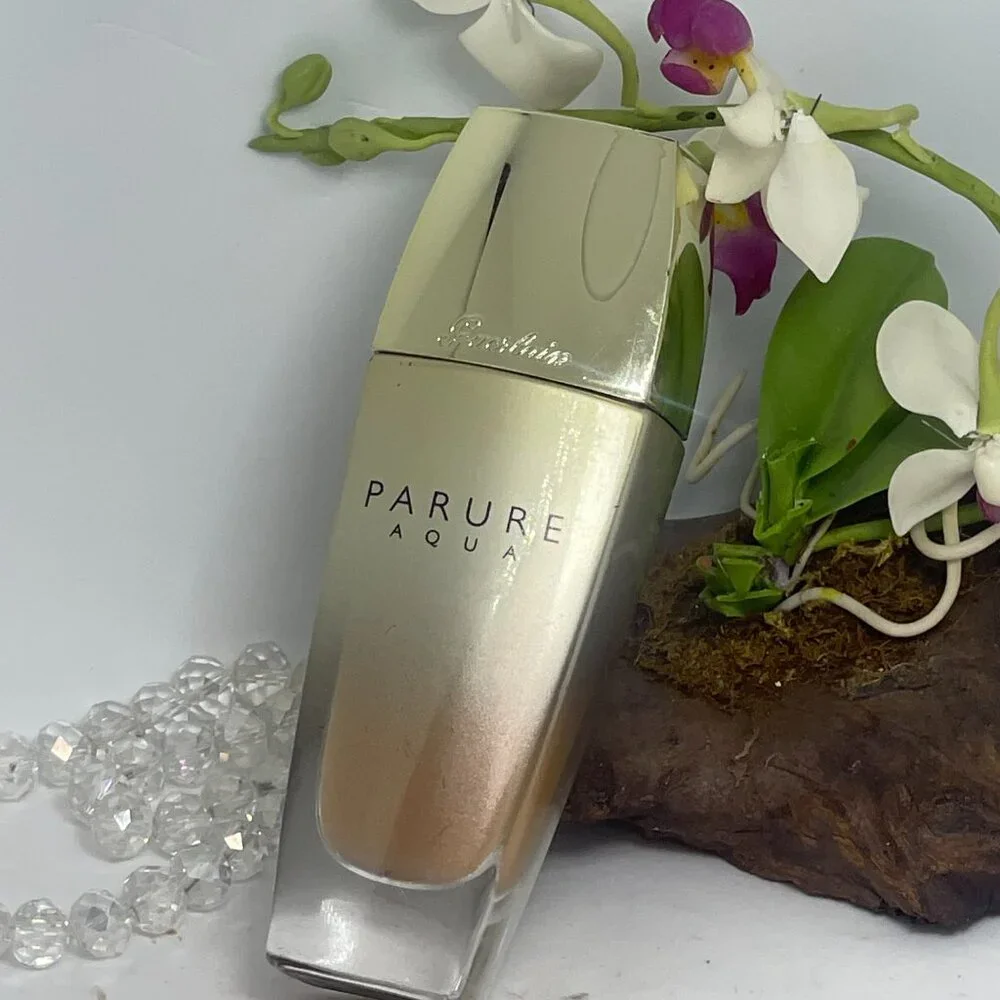 Guerlain Parure Aqua Radiant Feel Good Fluid Foundation SPF 20 - 24 Dore Moyen